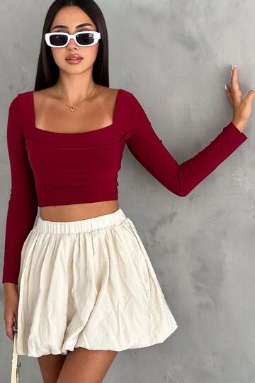 Çift Kat Ön Detaylı Ön-Arka Kare Yaka Crop Top
