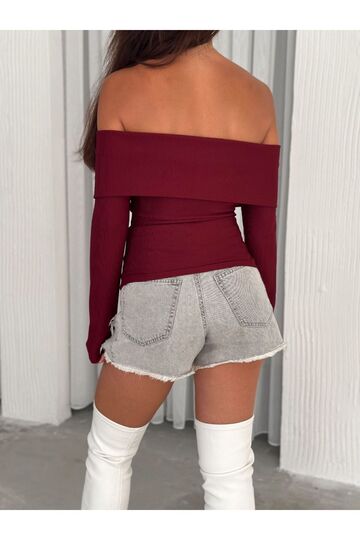 Omuz Detaylı Bordo Bluz