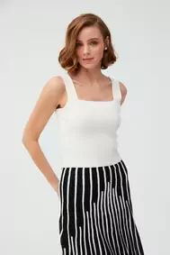 Lazer Kesim Ekru Mini Elbise Test Ürünü Silmeyiniz