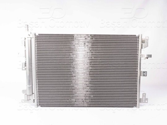 KLIMA RADYATORU 630X431X16