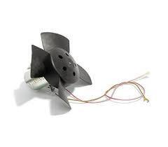 FAN MOTORU SKODA FAVORIT FELICA 1.3 1.6 94 >