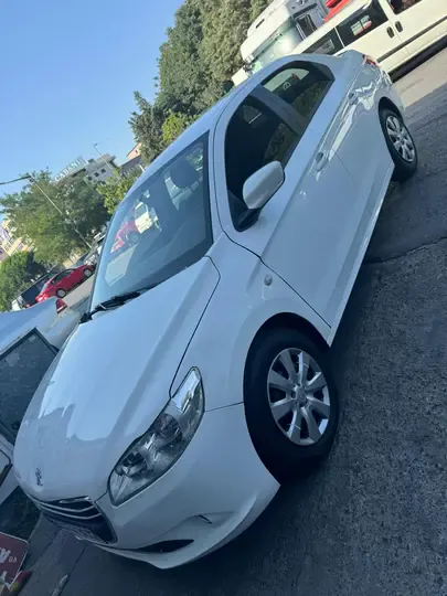 PEUGEOT 301